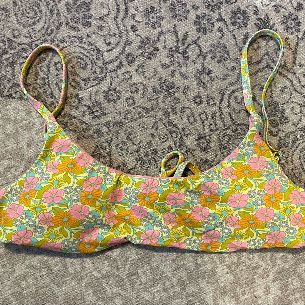 Dippin’ Daisys High Tide bikini set🌼